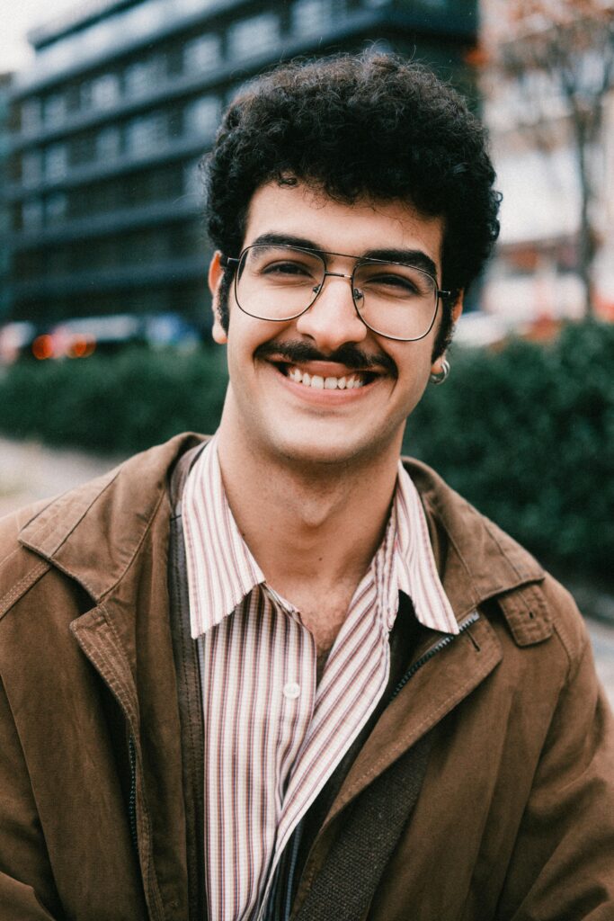 דג אמנון בסגנון מרוקאי עם חומוס ולימון