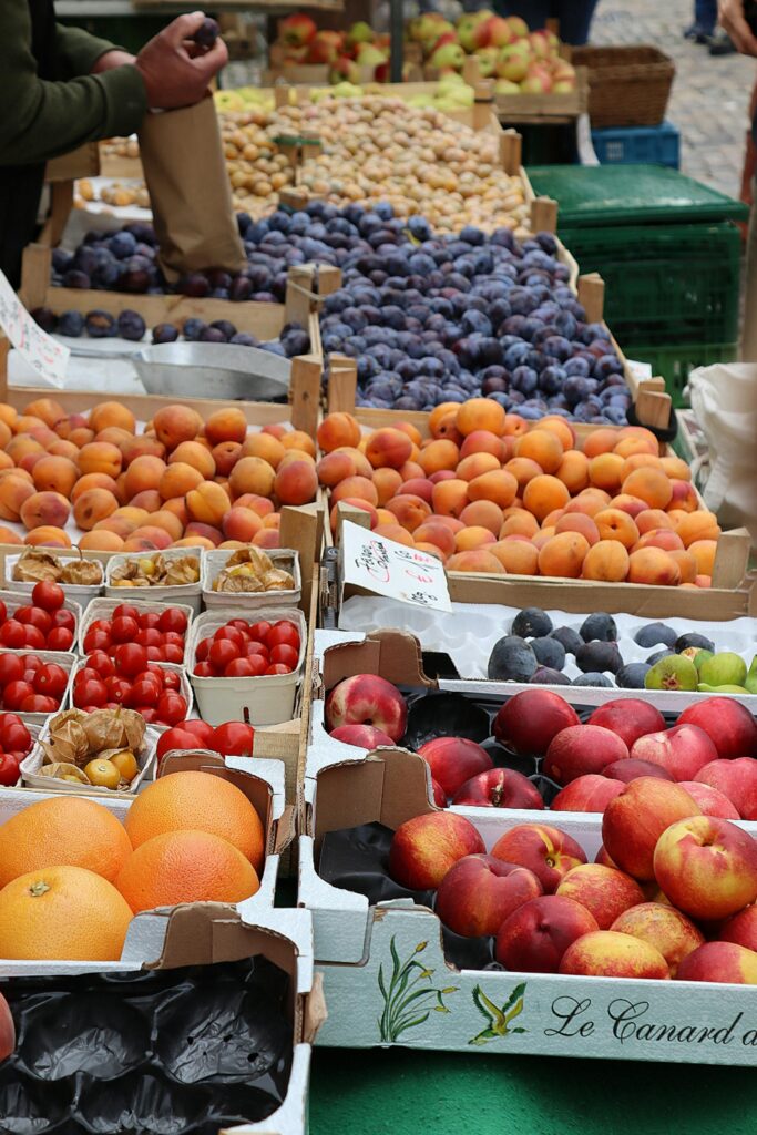 קציצות בקר עם רוטב שזיפים