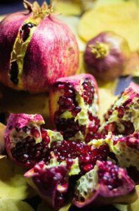 קציצות בקר ברוטב רימונים וסילאן