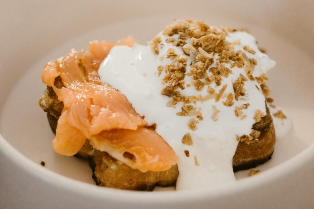 סלמון בקרם חזרת ודבש