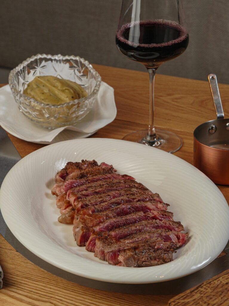 סטייק בקר ביין רימונים